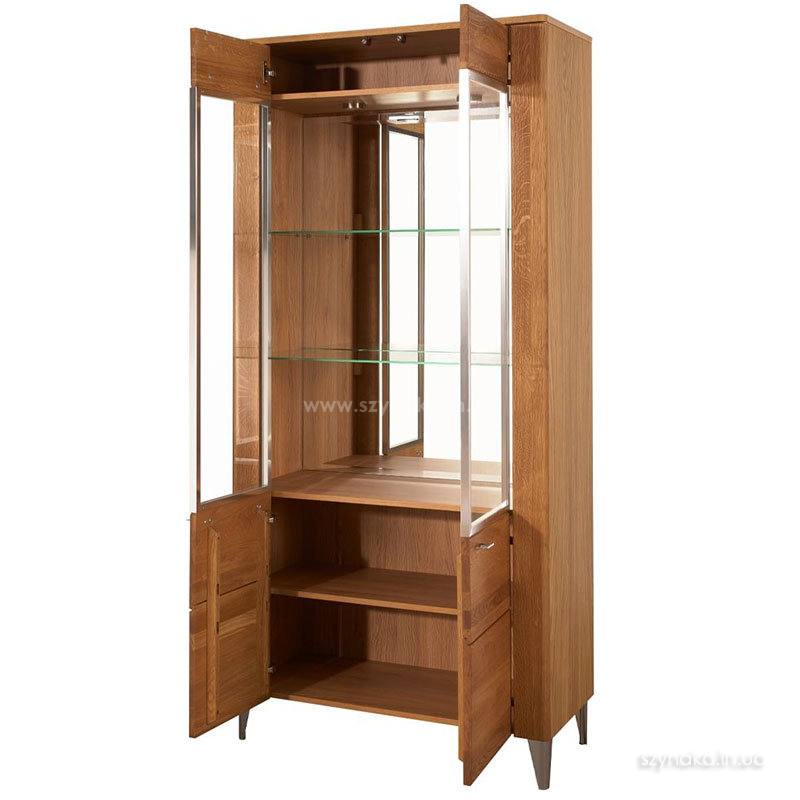 Витрина LATINA 12 Витрина LATINA 12